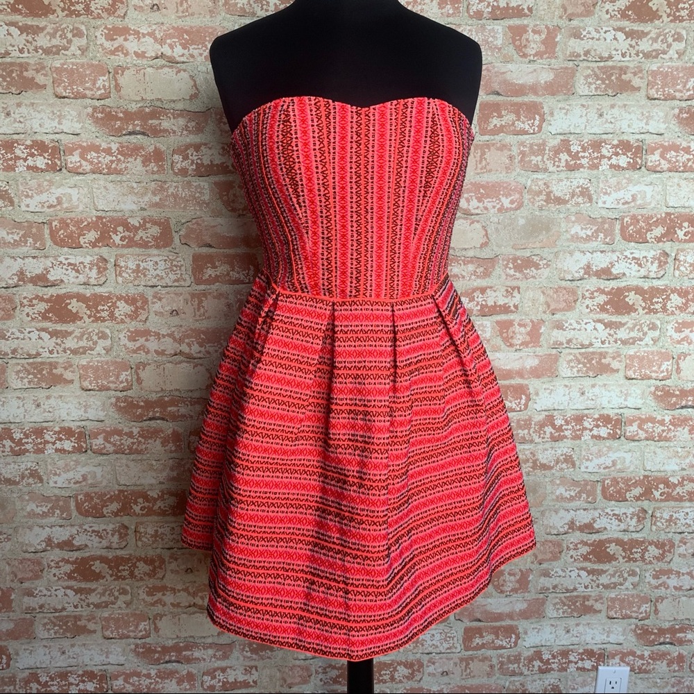 Dina Be Strapless Dress NWT Bright Pink Size L